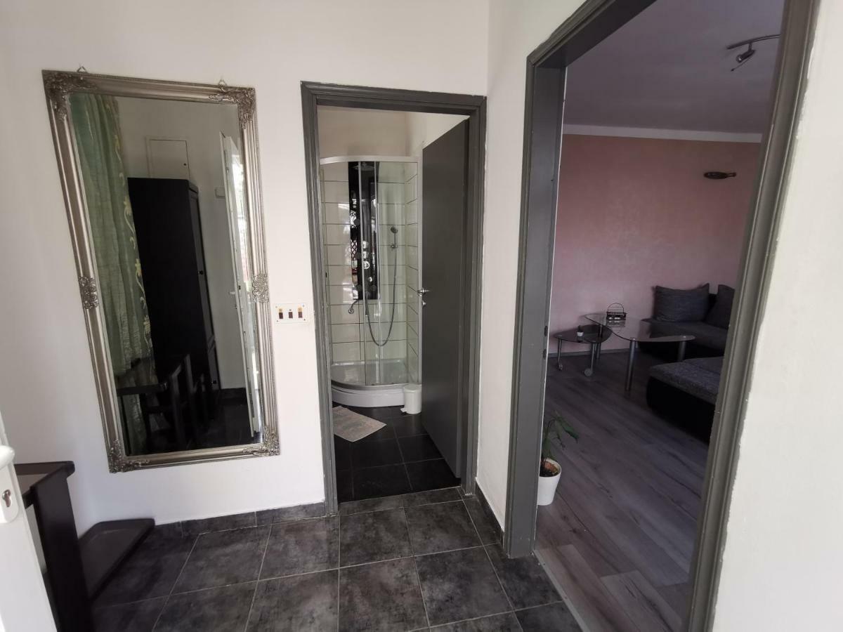 PUY Apartment Old Town מראה חיצוני תמונה