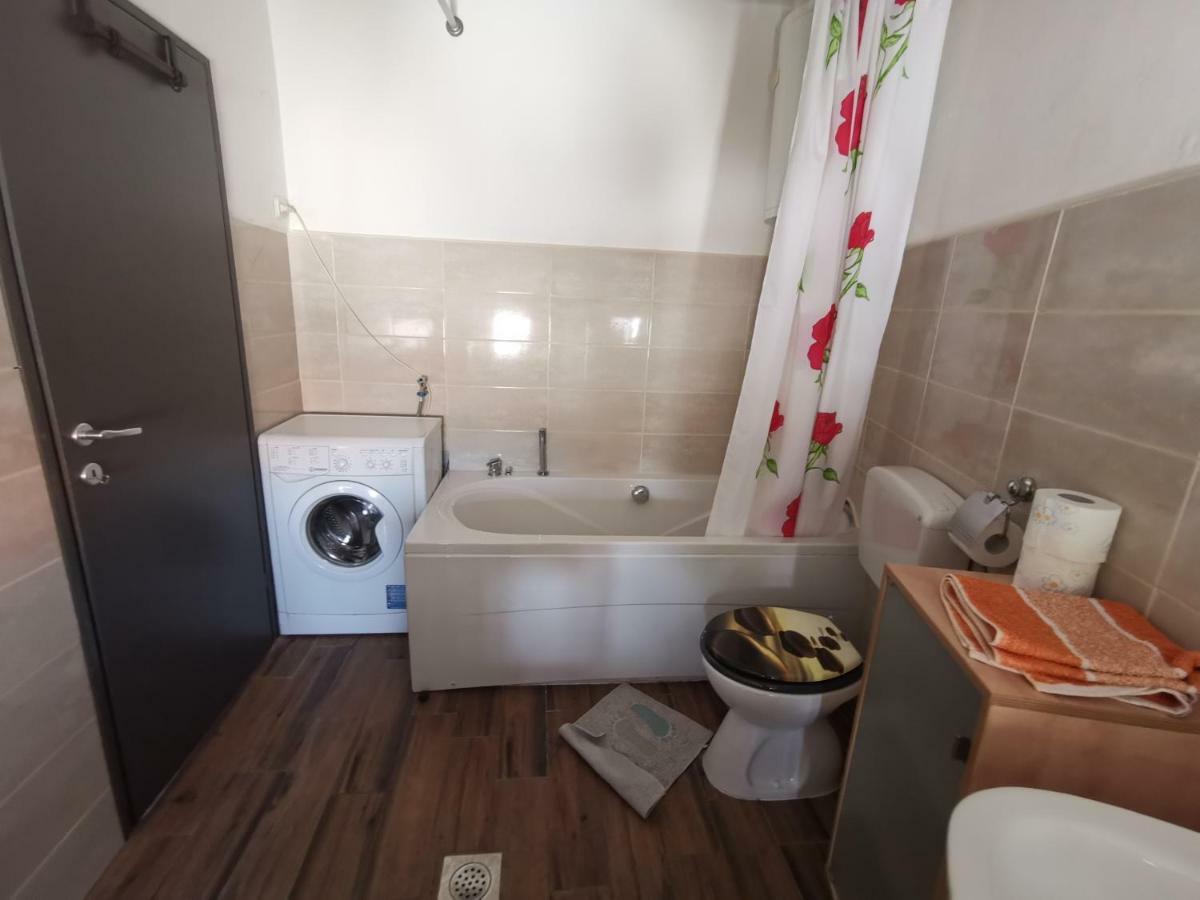 PUY Apartment Old Town מראה חיצוני תמונה